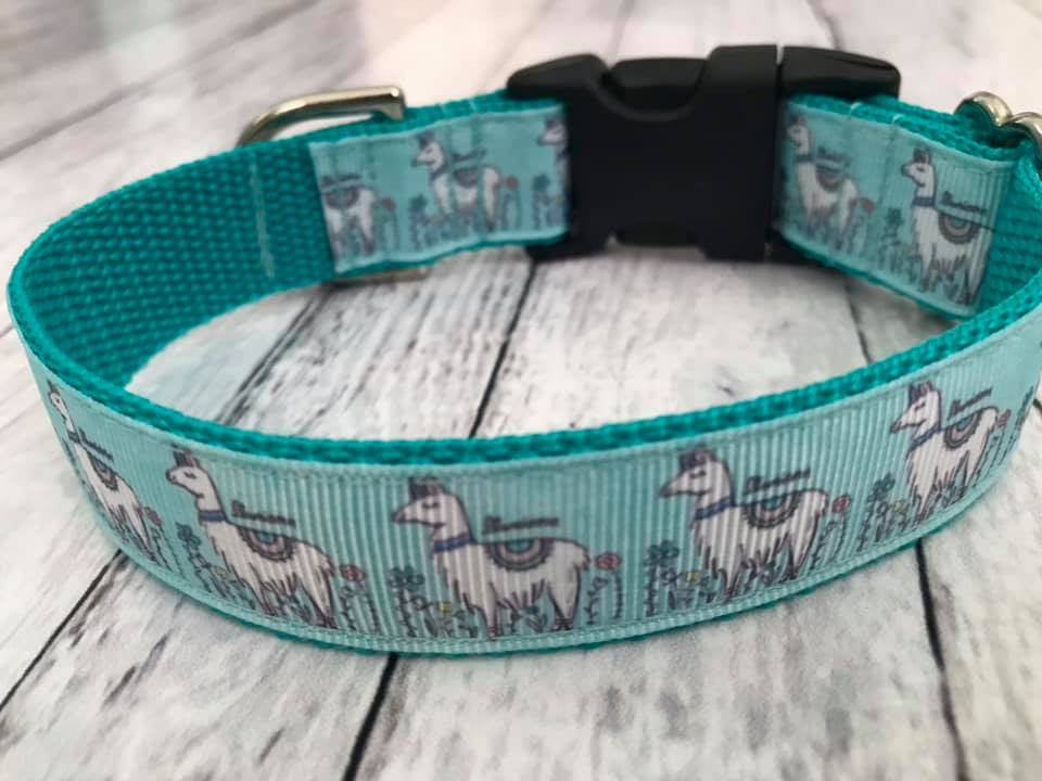 Llama Love 1 Inch Side Release 8-11" UNLINED