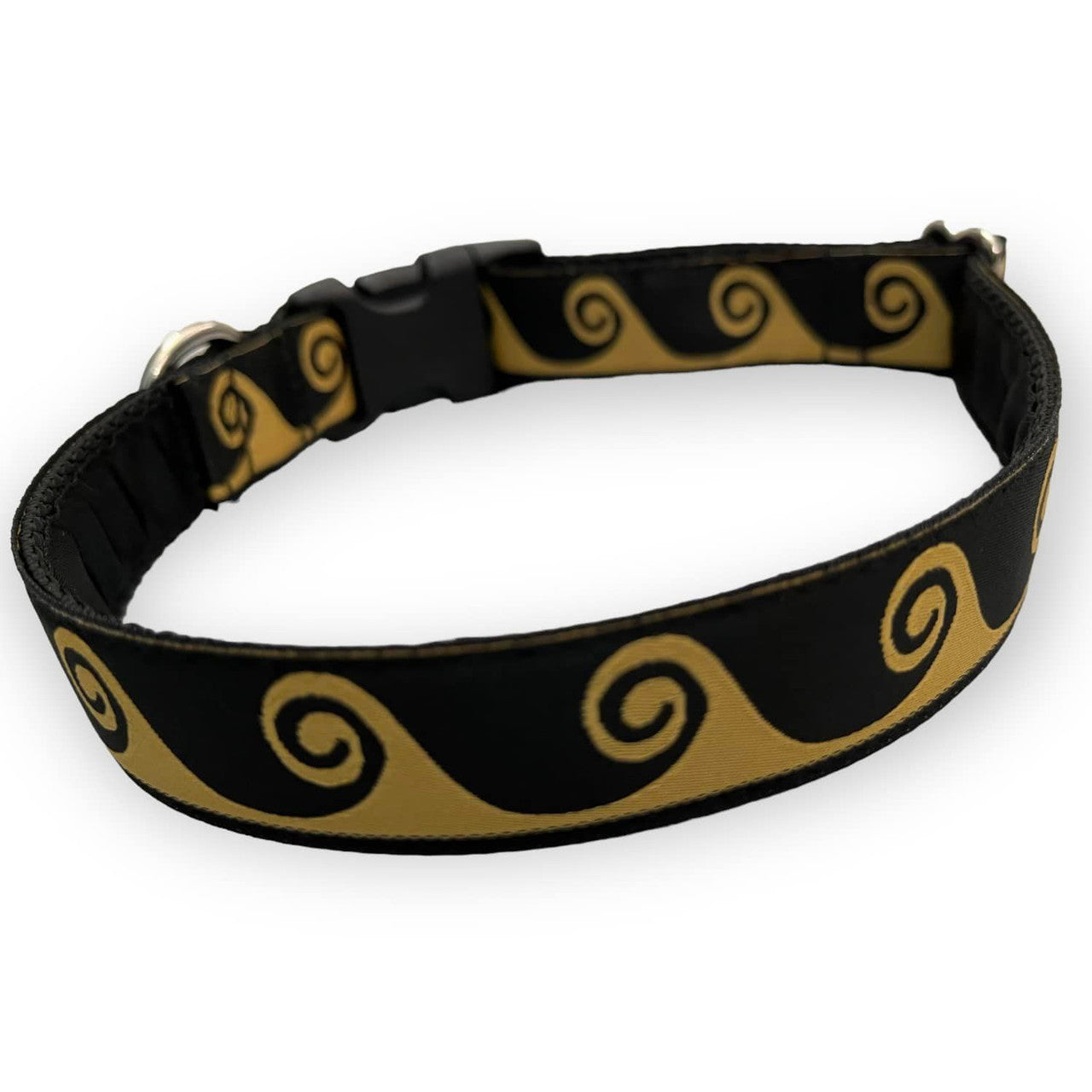 Surf's Up Black/Gold 1 Inch Side Release 12-19"