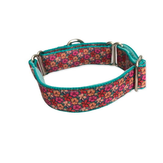 Tropical Hibiscus 1 Inch Martingale 9-12"