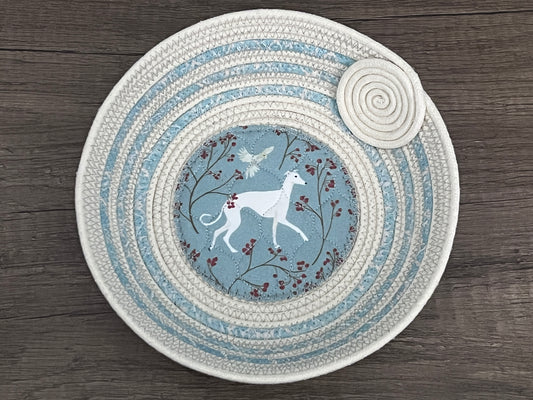 Winterberry Hound Fabric Rope Bowl / Basket