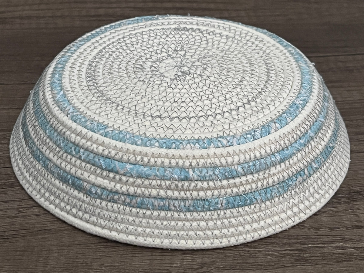 Winterberry Hound Fabric Rope Bowl / Basket