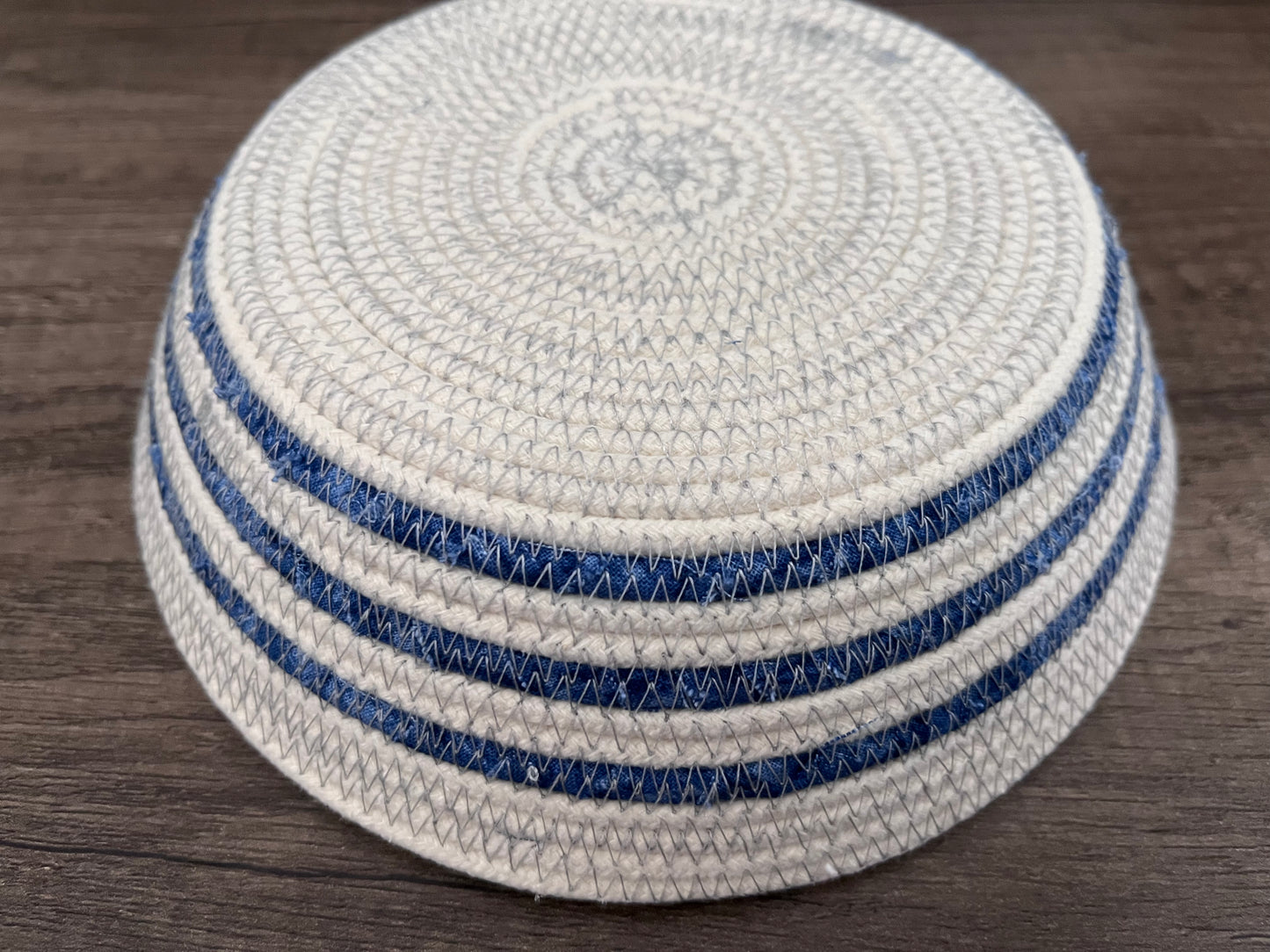 Blue Willow Hound Fabric Rope Bowl / Basket