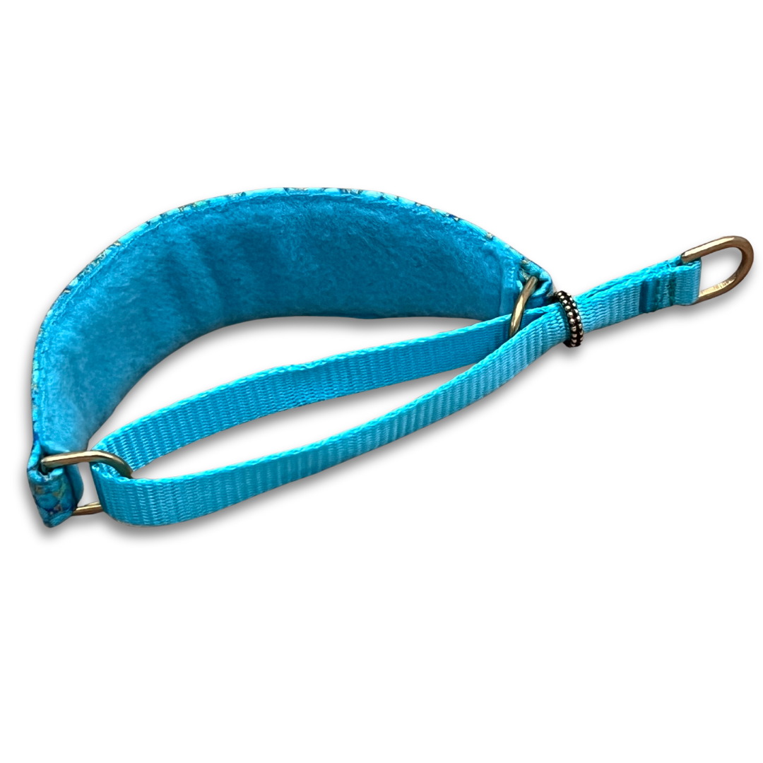 Bubble Shimmer Turquoise Walking Hound Collar  8-11"