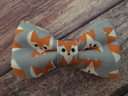 Foxes BowTie