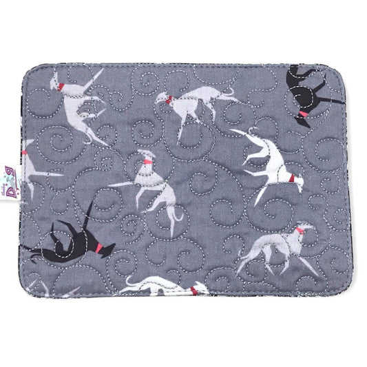 Mug Rug - Hound Trot Quilted Swirl