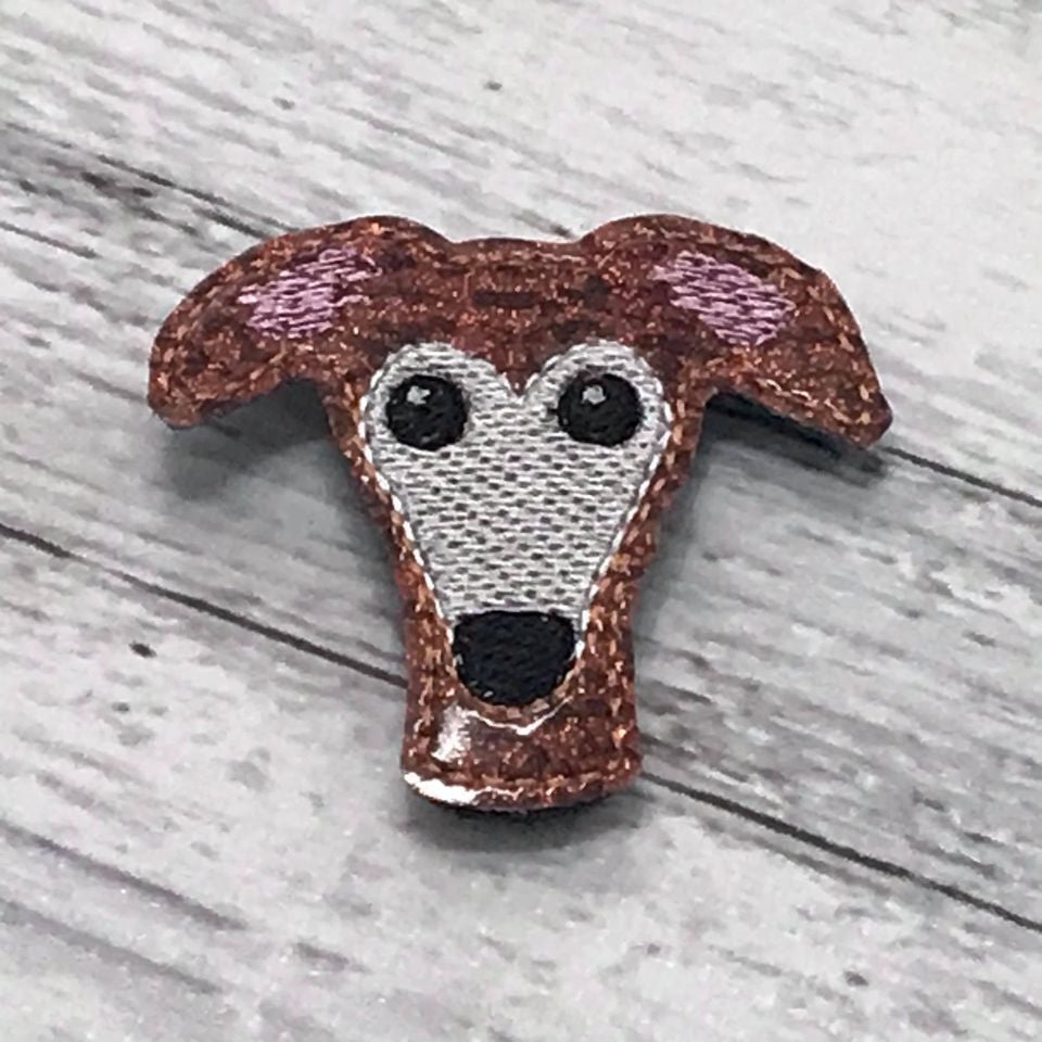 Magnet - Houndie Head Rust Brindle Glitter with Mask